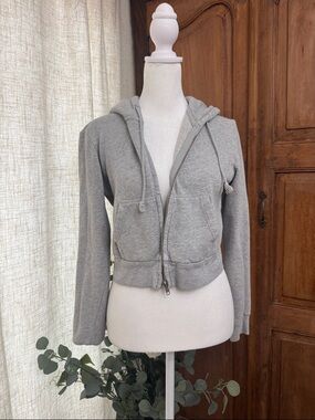 Brandy Melville Light Gray Cropped Zip Hoodie